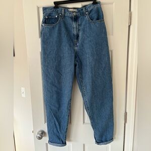 Levi high loose taper jeans